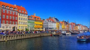 Colourful central Copenhagen in the Nyhavn district